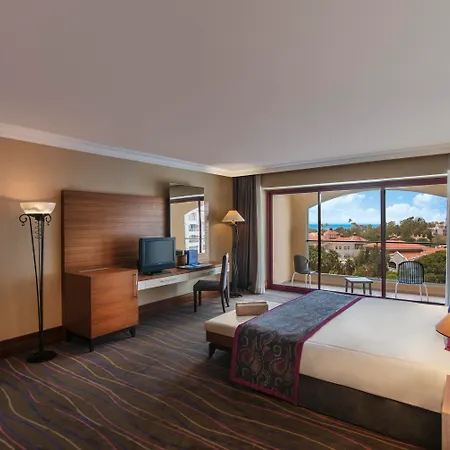 シレーネ リゾート 5*