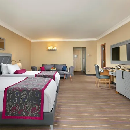Sirene Üdülőközpont 5*