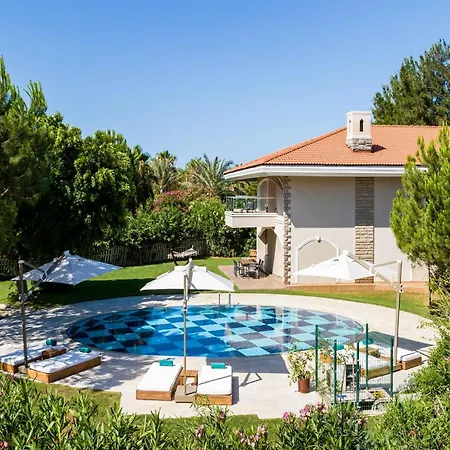 Sirene Resort