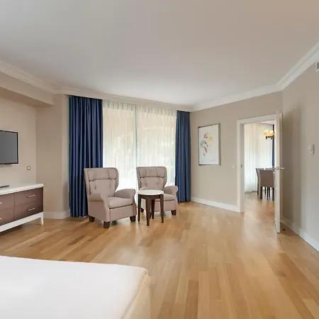 Resort Sirene