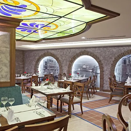 Resort Sirene 5*