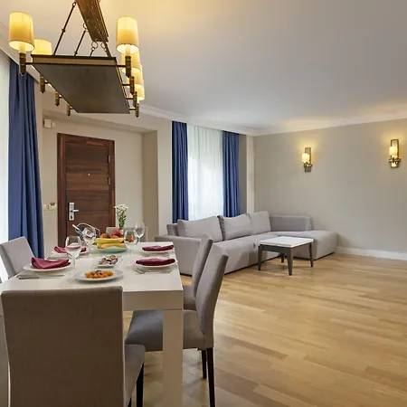 Resort Sirene 5*